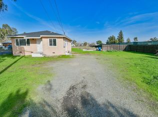 1575 3rd Ave, Olivehurst, CA 95961