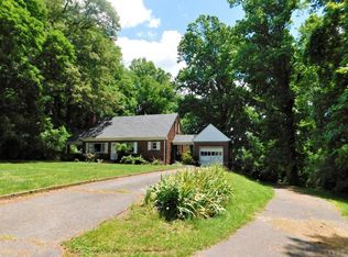 841 S Main St, Amherst, VA 24521