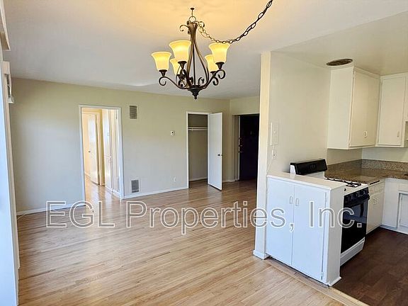 2nd image of 1168 N Curson Ave APT 11
