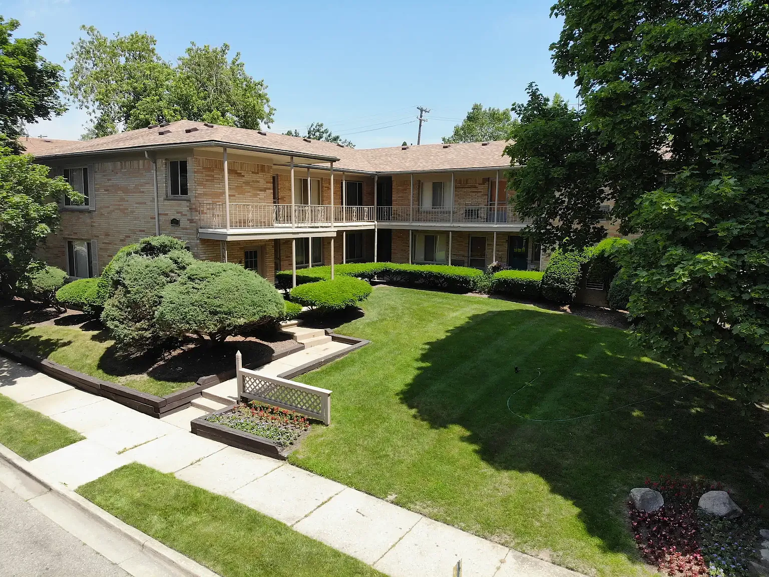 Orchard Woods Apartments — Photo 4