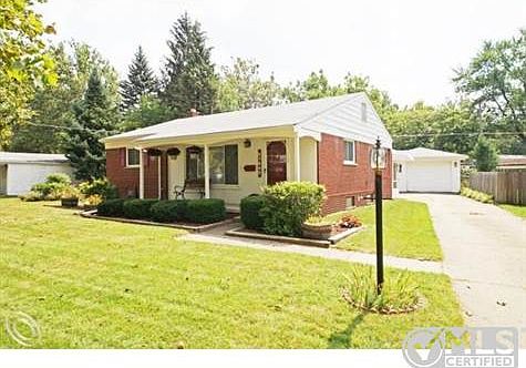Wonderful North Livonia Ranch