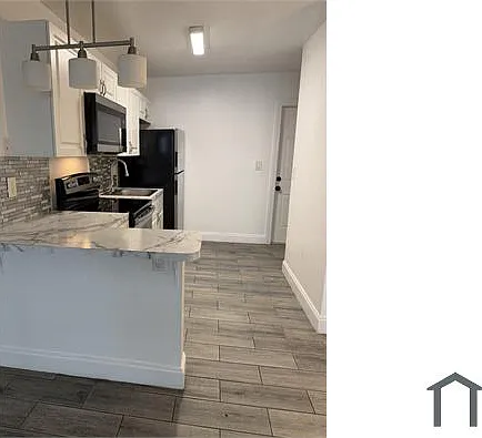 2 bed, 752 sqft, $2,100 — Photo 2