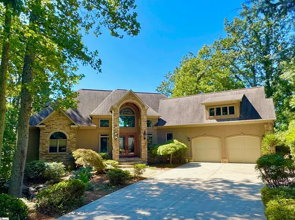114 High Rock Ridge Dr, Landrum, SC 29356