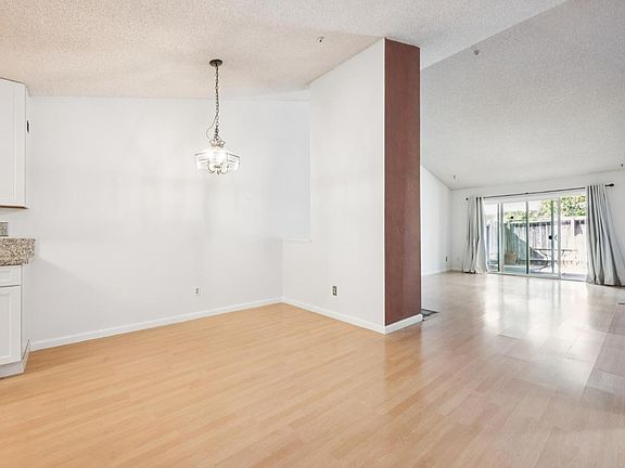 5th image of 7251 Camino Colegio