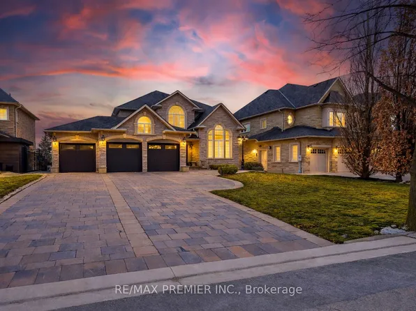 85 Gregory Scott Dr, Vaughan, ON L4H 1K7