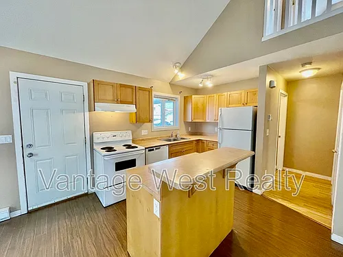 1228 Ethel St Photo 1