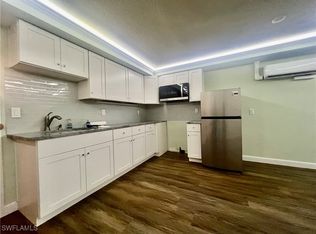 3026 2nd St, Fort Myers, FL 33916