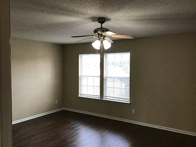 8838 Squire Boone Ct — Photo 10