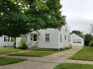 1509 17th Ave, Menominee, MI 49858