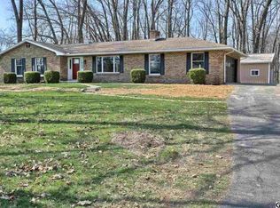 576 Greason Rd, Carlisle, PA 17015
