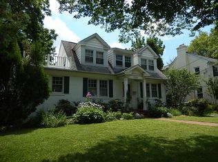 5104 Battery Ln, Bethesda, MD 20814