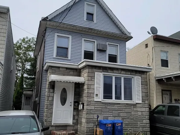 12 W 46th St, Bayonne, NJ 07002
