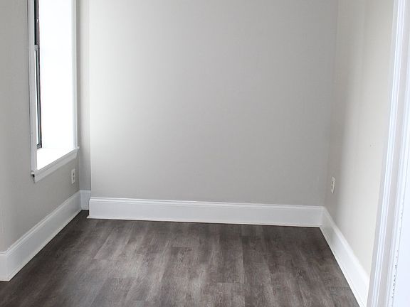 2nd image of 1009 Penn Ave #22