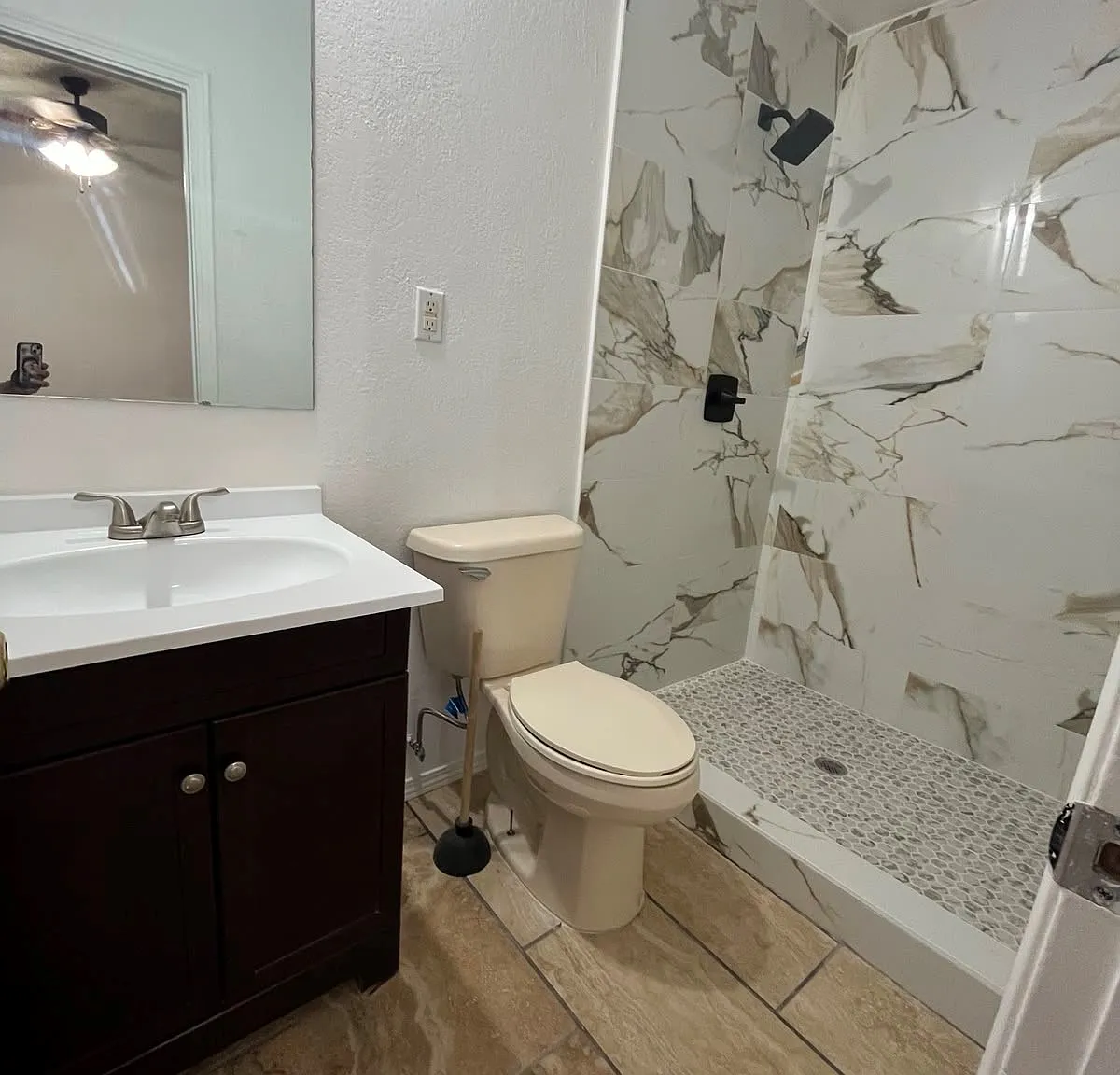 2 bed, 600 sqft, $1,400 — Photo 2
