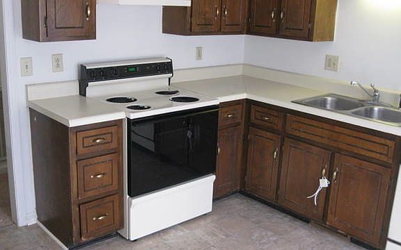 5th image of 535 Fairfield Dr APT B