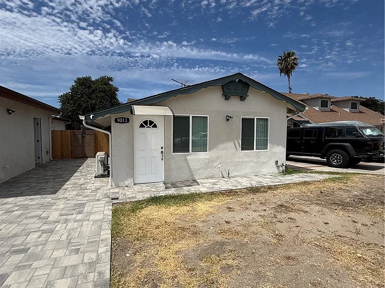 9013 Oneida Ave — Photo 15