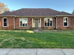 10110 Timberwood Cir, Louisville, KY