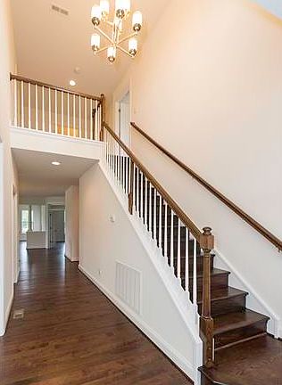 2nd image of 7003 Benhall Cir