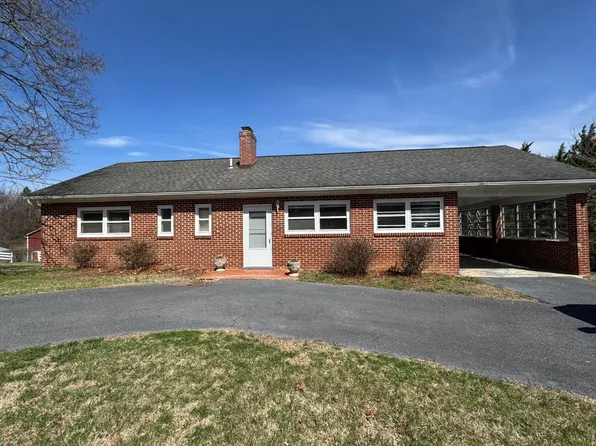 41 Woodlee Rd, Staunton, VA 24401