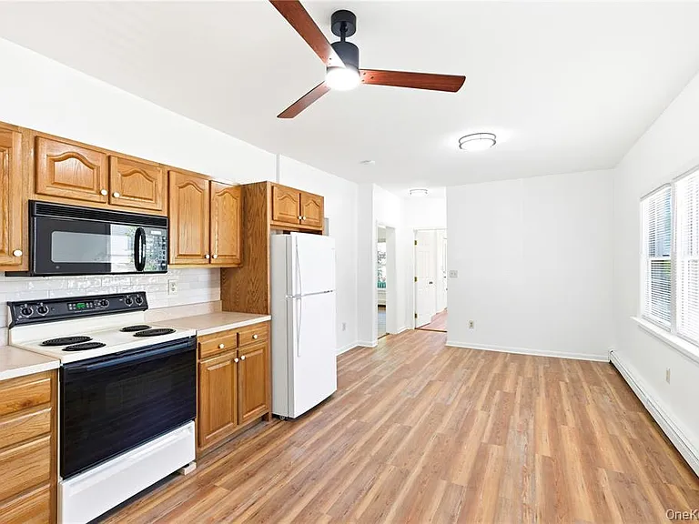 198 Myrtle Ave #1 — Photo 2