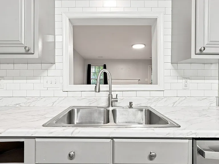 839 Dalewood Dr — Photo 11