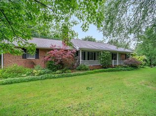 4212 Middle Stream Rd, Charlotte, NC 28213