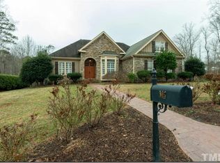105 Sunset Grove Dr, Holly Springs, NC 27540