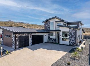 2029 W Grand Teton Rd, Hurricane, UT 84737