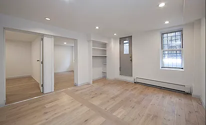 Rented by R New York