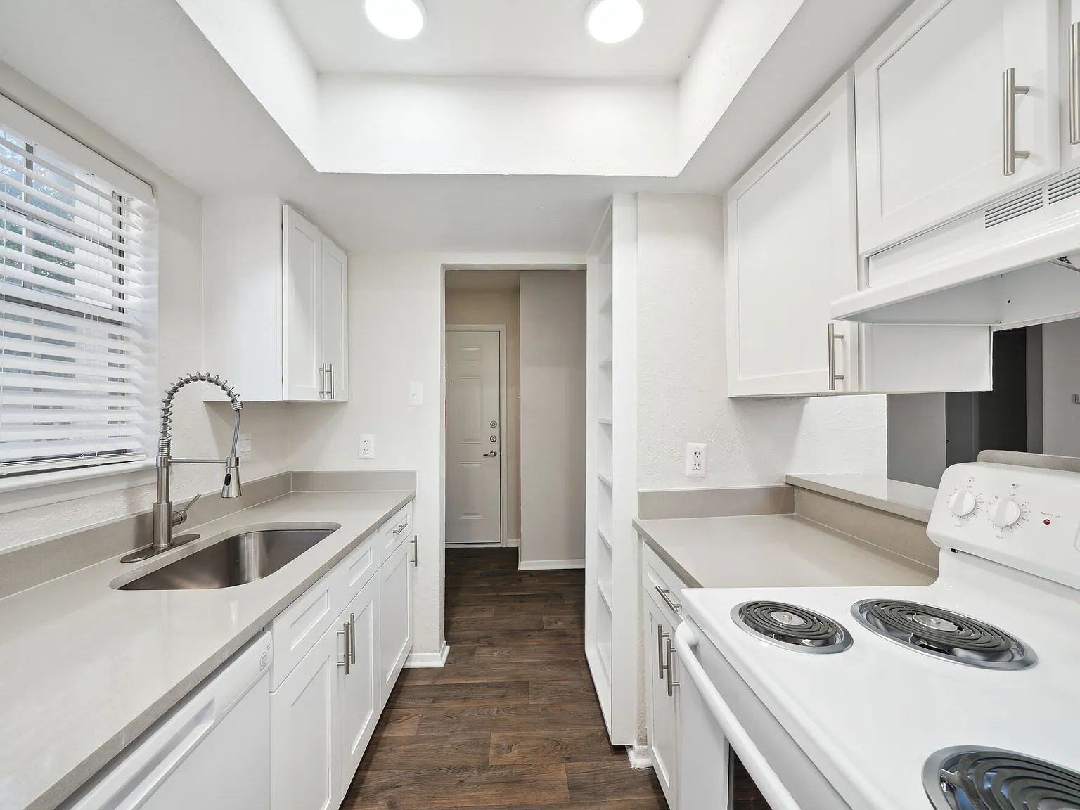 Woodlands of Plano — Photo 1