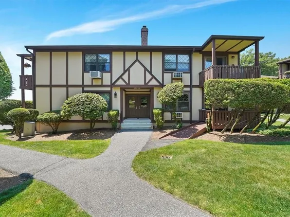 576 Sierra Vista Lane, Valley Cottage, NY 10989