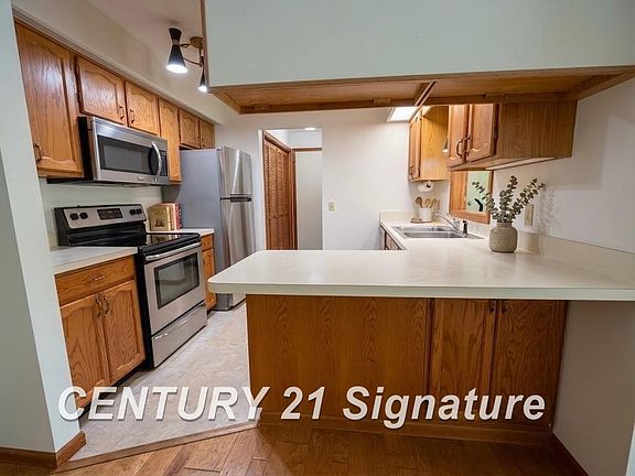 5th image of 1521 Pheasant Ridge Dr