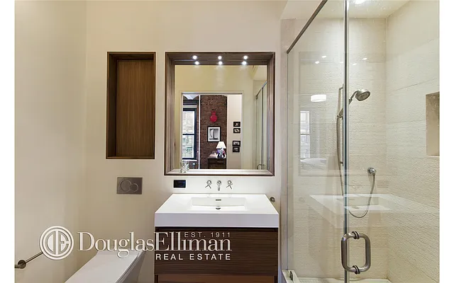 Sold by Douglas Elliman | media 17