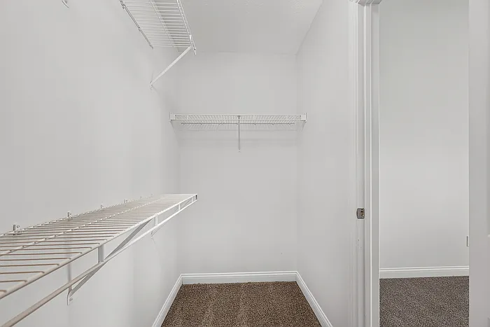 12940 Grenville St — Photo 24