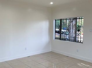 2005 W Avenue 33, Los Angeles, CA 90065