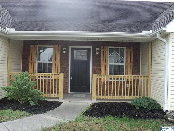 2nd image of 140 Hardwood Dr