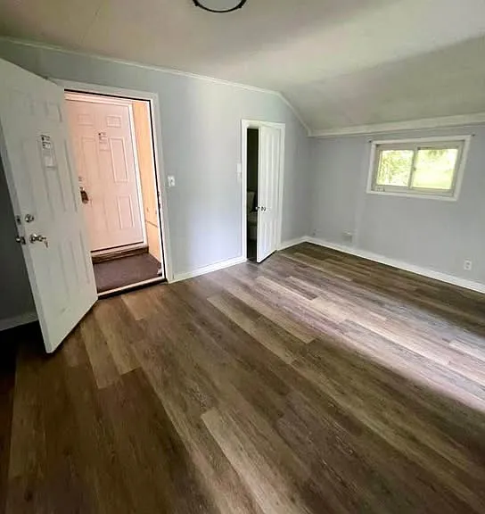 952 Emerson Ave #3 — Photo 2