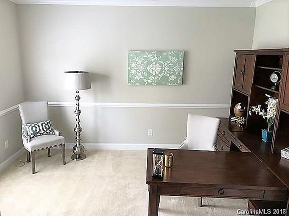 5th image of 6915 Augustine Way