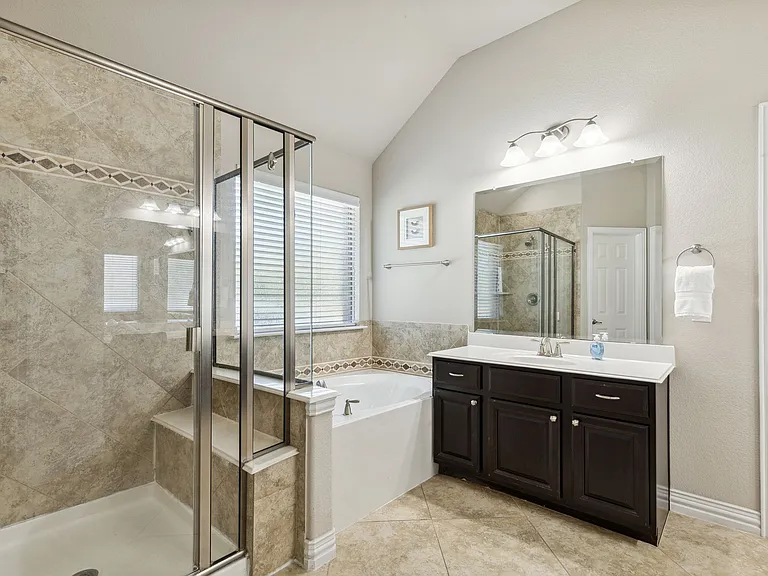 608 Knightsbridge Ln — Photo 21