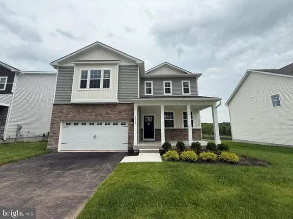3048 Martha Way, Pennsburg, PA 18073