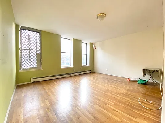 Rented by Corcoran | media 2