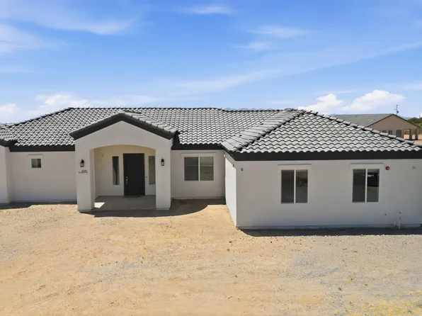 17587 W Dale Lane, Surprise, AZ 85387