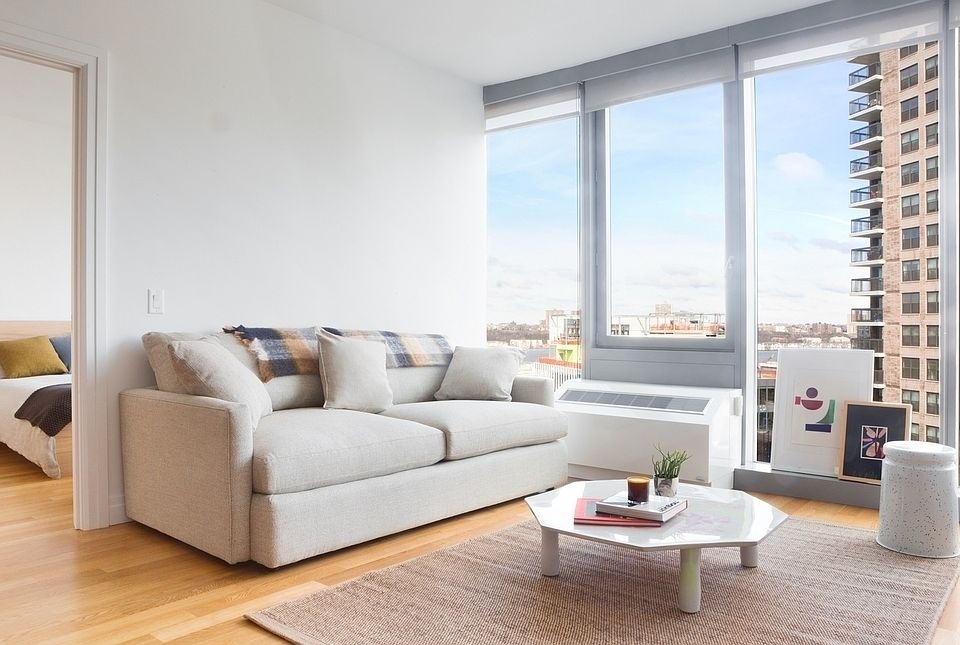 1st image of 550 W 54th St APT 1114