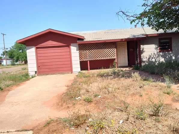 514 N A St, Brownfield, TX 79316