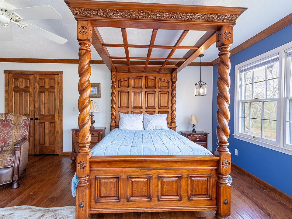 28th image of this home