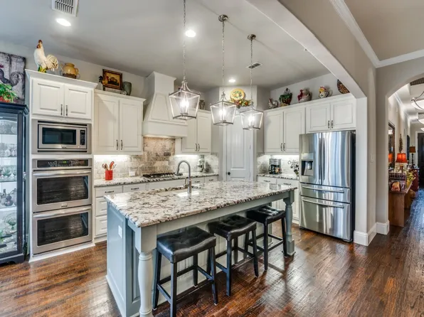 204 Shadow Creek Ln, Hickory Creek, TX 75065