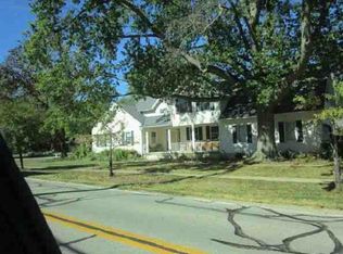 151 Jaycox Rd, Avon Lake, OH 44012