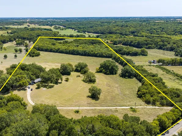 346 Smith Oak Rd, Sherman, TX 75090
