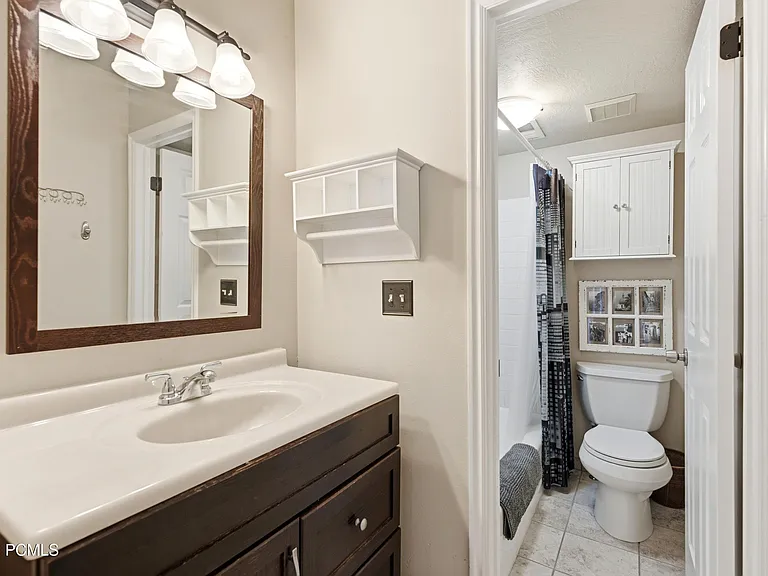 1650 Iron Horse Loop Rd #H5 — Photo 23