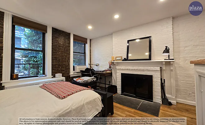 Rented by Plaza Real Estate Group | media 4